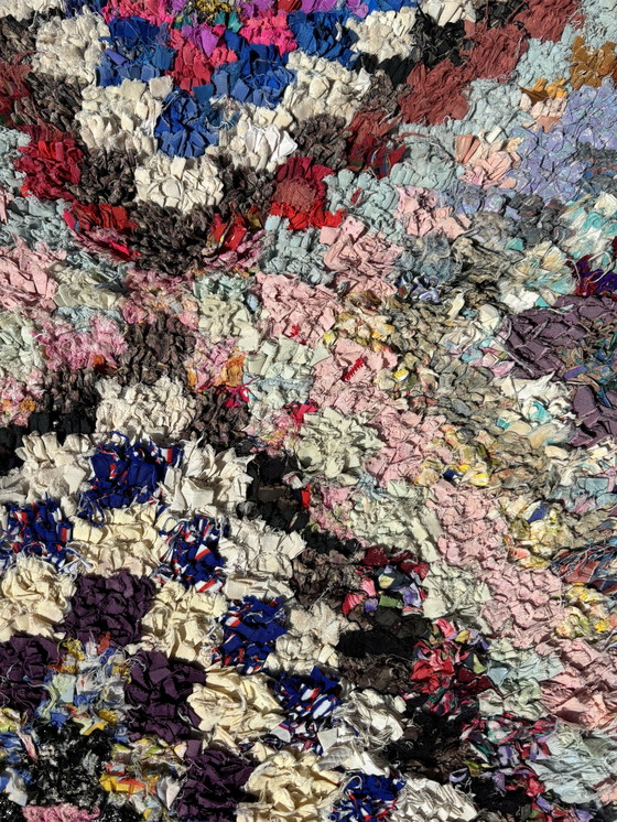 Image 1 of Tapis marocain vintage Boucherouite