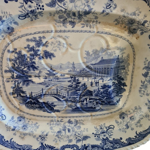 Ancien plat de service en porcelaine anglaise Ca. 1830