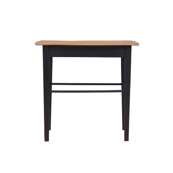 Image 1 of Table basse en noyer, Design danois, 1970S, Production : Danemark