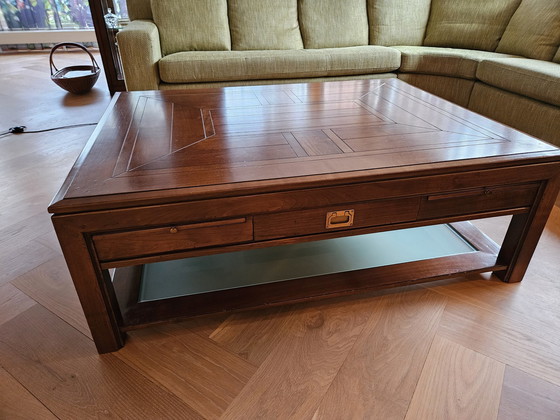 Image 1 of Table basse