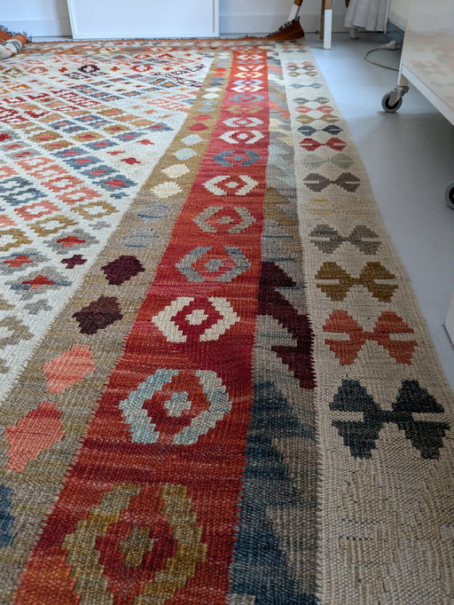 Magnifique tapis Kilim noué à la main