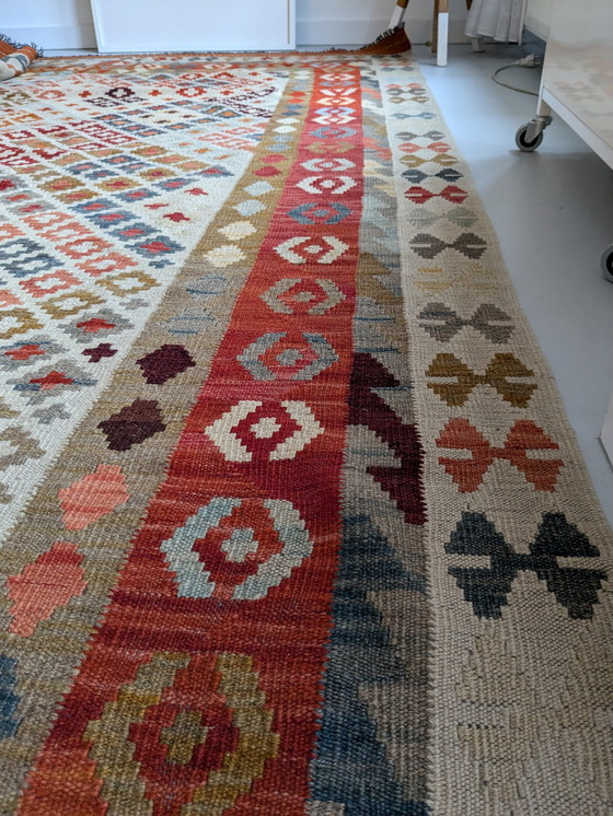 Image 1 of Magnifique tapis Kilim noué à la main