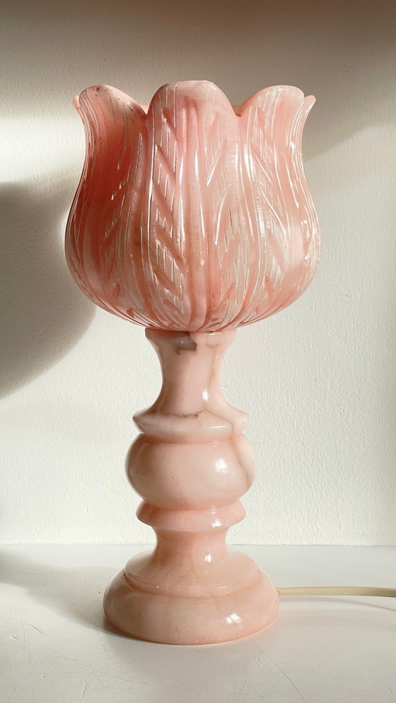 Image 1 of Lampe Tulipe  Albatre Rose Années 70 France