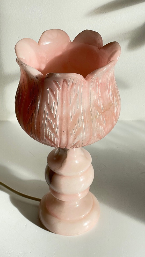 Image 1 of Lampe Tulipe  Albatre Rose Années 70 France