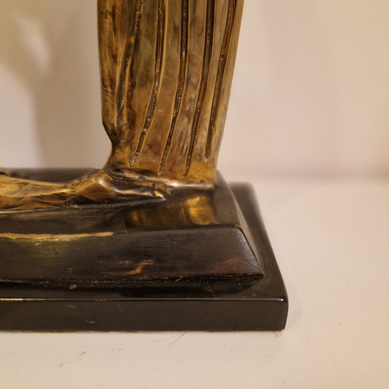 Image 1 of Statue Artdeco sur socle en marbre