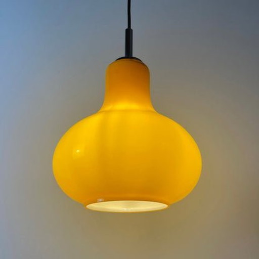 Lampe à suspension Peill & Putzler - Jaune, forme goutte d'eau