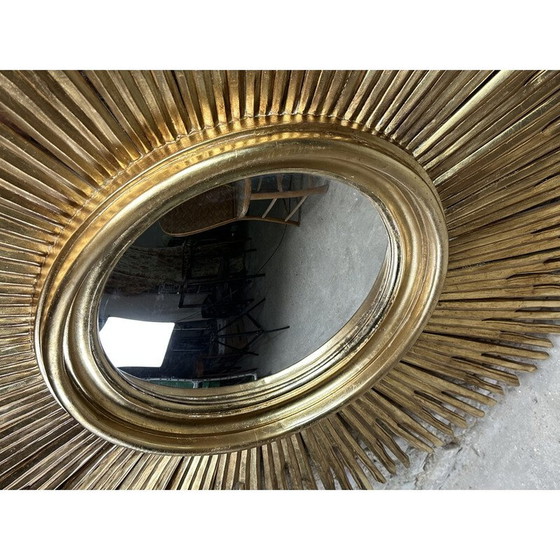 Image 1 of Miroir de lunettes de soleil vintage avec cadre en bois sculpté doré, France 2000