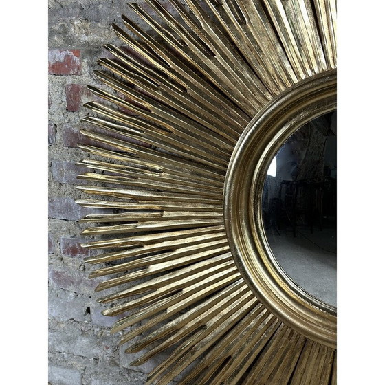 Image 1 of Miroir de lunettes de soleil vintage avec cadre en bois sculpté doré, France 2000