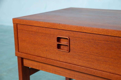 Buffet bas Japandi en teck, buffet minimaliste midcentury