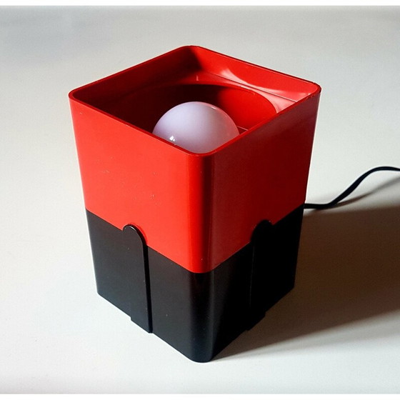 Lampe de table vintage en plastique bicolore, Italie – Plastic (photo 5 of 8)