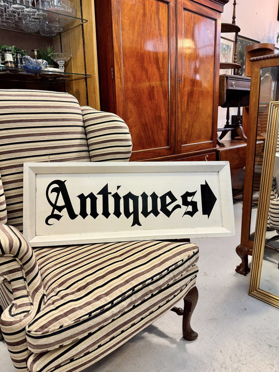 Image 1 of Enseigne suspendue de magasin d'antiquités