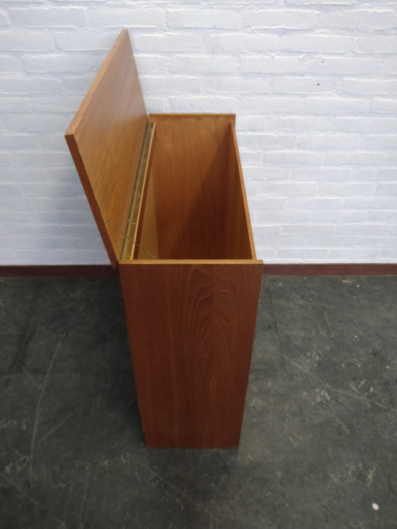 Image 1 of Boîte de rangement Vintage