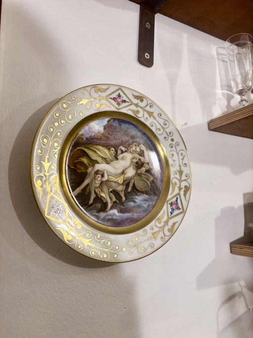 Assiette décorée en porcelaine française peinte à la main