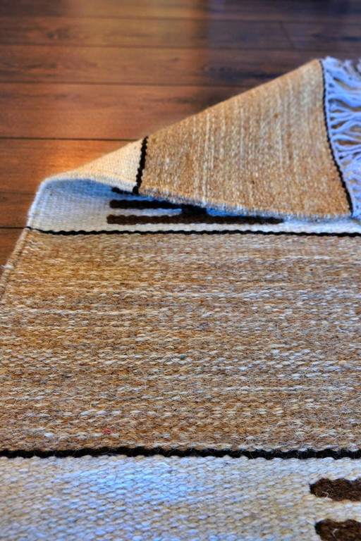 Tapis tissé à la main Kelima