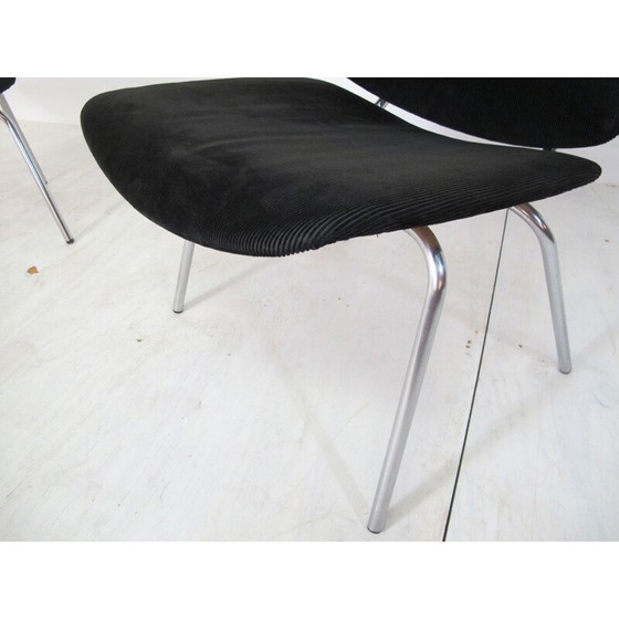 Image 1 of Paire de fauteuils noirs vintage de Kho Liang Ie et Jan Ruigrok