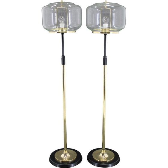Image 1 of Paire de lampadaires vintage en verre et laiton par Kamenicky Senov, Tchécoslovaquie 1970