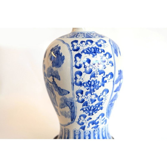 Image 1 of Lampe de table vintage en porcelaine bleue et blanche