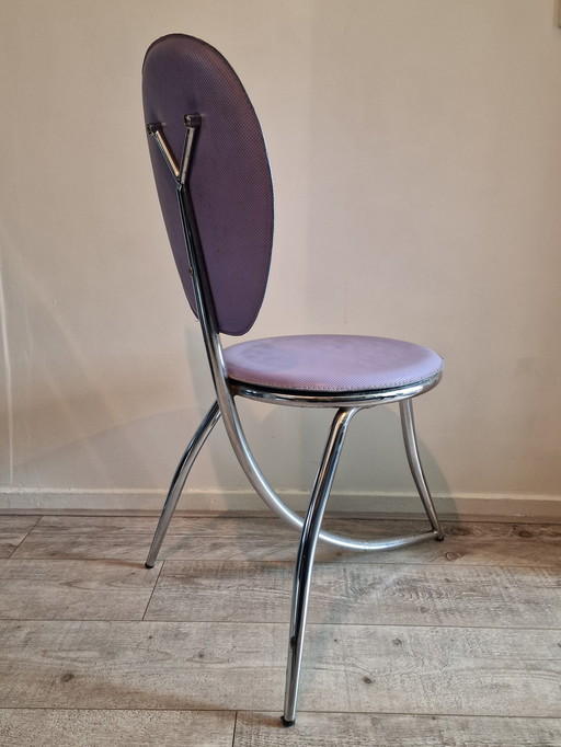 Chaise design vintage à cadre tubulaire