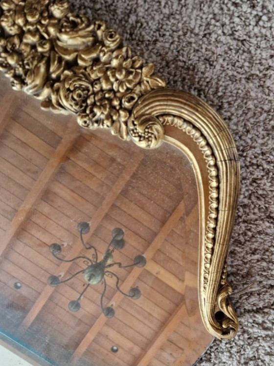 Image 1 of Miroir baroque doré à facettes