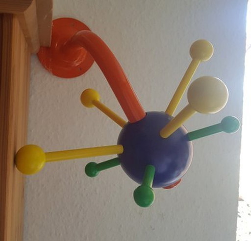 Support mural coloré en métal Sputnik de l'ère spatiale, 1970S