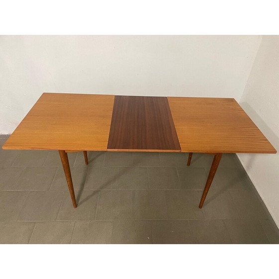 Image 1 of Table de salle à manger extensible en bois, Tchécoslovaquie 1970