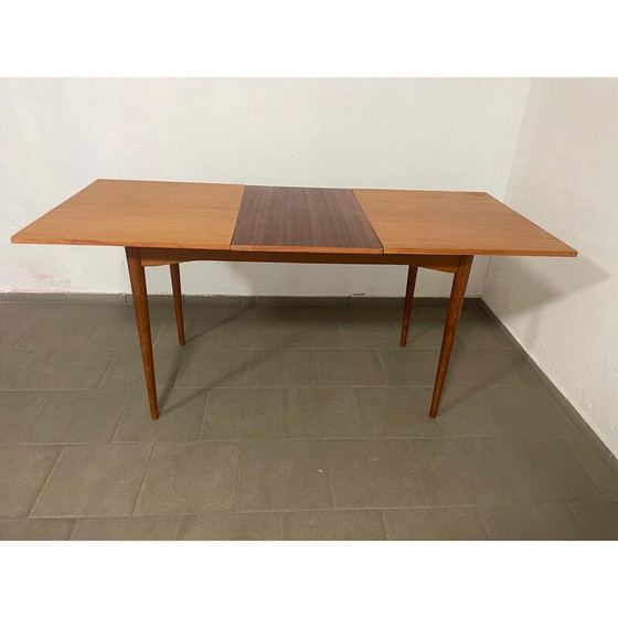 Image 1 of Table de salle à manger extensible en bois, Tchécoslovaquie 1970