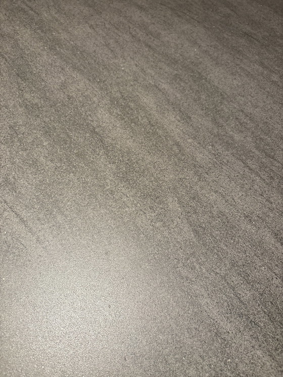 Image 1 of Metaform, K1 Table de salle à manger, 300*100 cm, Couleur Céramique 555 Gris basalte