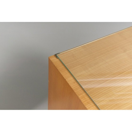 Image 1 of Paire de tables de nuit vintage