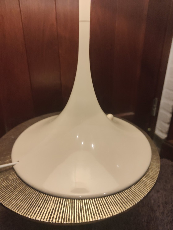 Image 1 of Louis Poulsen Lampe à poser Panthella Ø50 Cm Blanc