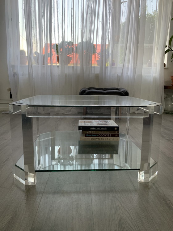 Image 1 of Table basse octogonale en lucite David Lange des années 70