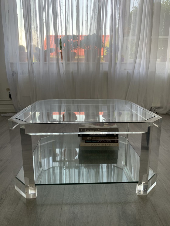 Image 1 of Table basse octogonale en lucite David Lange des années 70