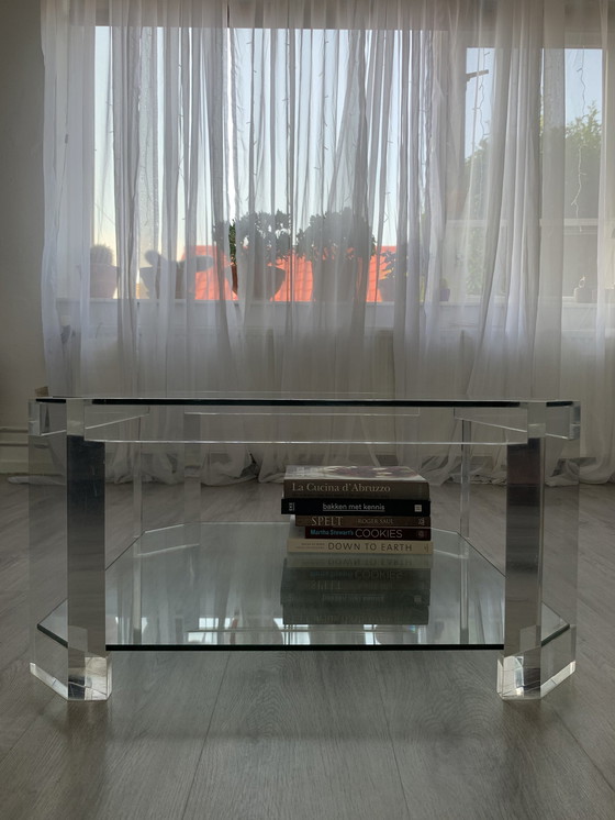 Image 1 of Table basse octogonale en lucite David Lange des années 70