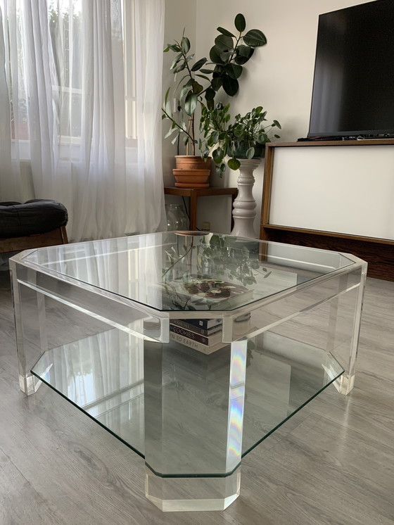 Image 1 of Table basse octogonale en lucite David Lange des années 70