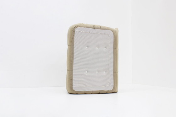 Image 1 of Ligne Roset Togo Canapé 2 places Beige Tissu Par Michel Ducaroy