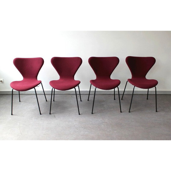 Image 1 of Ensemble de 4 chaises vintage série 7 par Arne Jacobsen pour Fritz Hansen, Danemark 1967