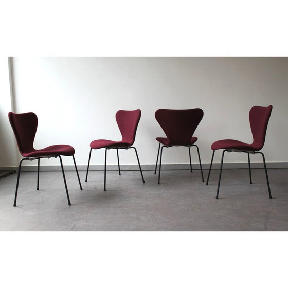 Image 1 of Ensemble de 4 chaises vintage série 7 par Arne Jacobsen pour Fritz Hansen, Danemark 1967