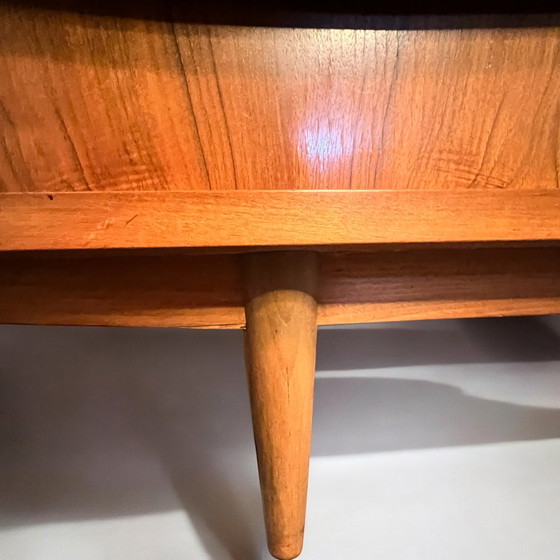 Image 1 of Deutsche Werkstätten Hellerau Highboard Des années 1960