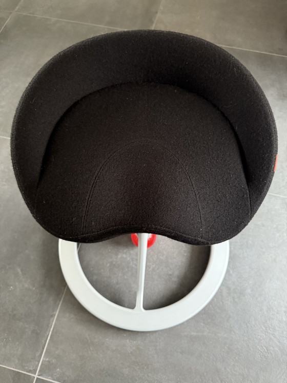 Image 1 of Backapp Smart Ergonomic Saddle Chair