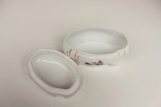 Image 1 of Bonbonnière en porcelaine de Sitzendorf / Boîte à bijoux / Boîte à couvercle