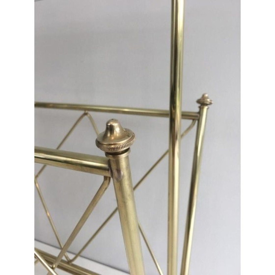 Image 1 of Porte-revues vintage néoclassique en laiton avec étagère en verre par Maison Jansen