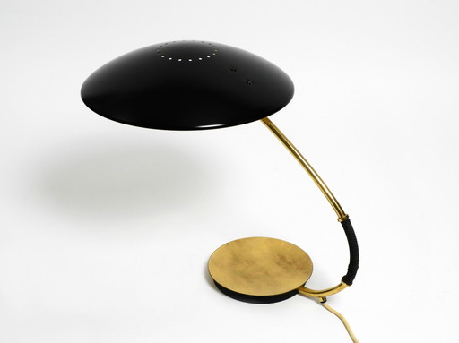 Large lampe de table Mid Century Modern par Christian Dell pour Kaiser Leuchten modèle 6787 en noir