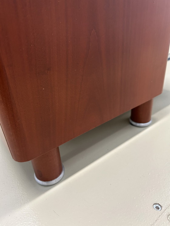 Image 1 of Commode de style Pastoe, avec plaque de verre