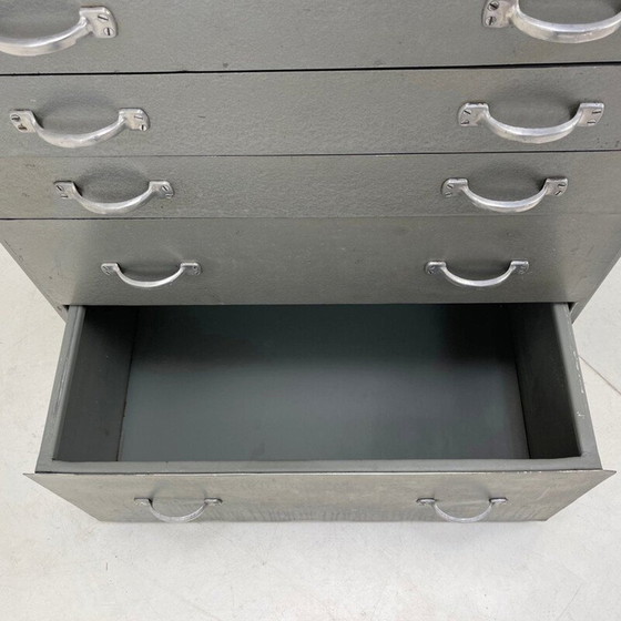 Image 1 of Commode industrielle vintage en métal, Tchécoslovaquie 1950