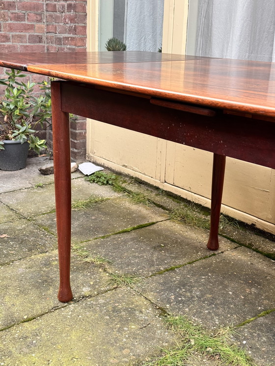 Image 1 of Table et chaises vintage en bois de rose