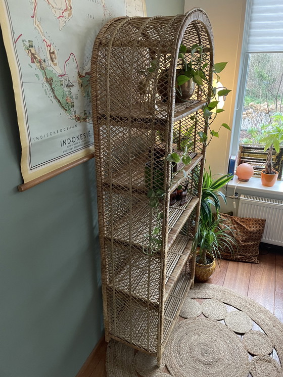 Image 1 of Vintage Rattan / Rattan Bogenschrank