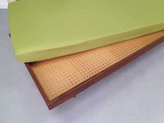 Image 1 of Tagesbett aus der Mid-Century