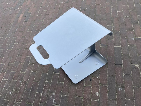 Image 1 of Design On Stock T Tray Beistelltisch Grau