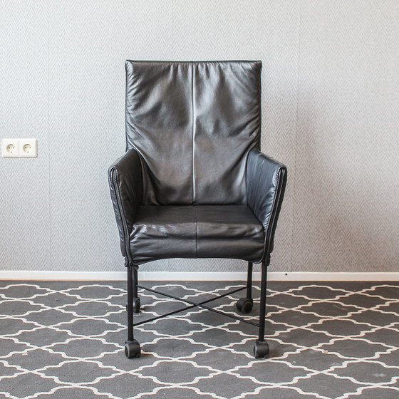 Image 1 of Montis Chaplin schwarzes Leder + schwarzes Fahrgestell (mobil)