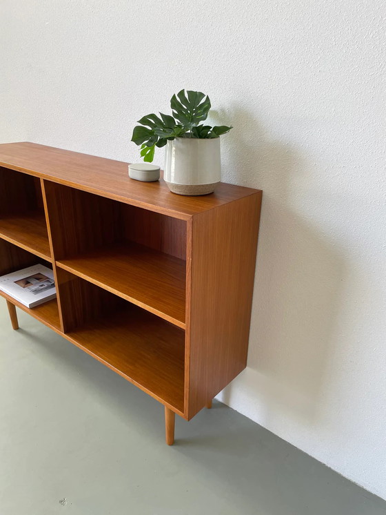 Image 1 of Dänisches Vintage Bücherregal aus Teakholz