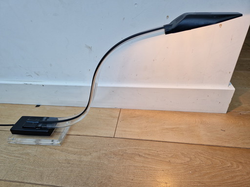 Kenyon Cobra klare Designlampe